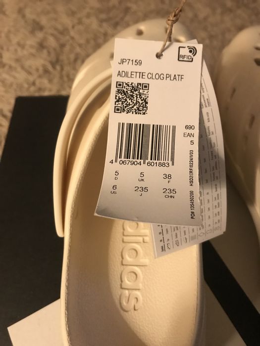 Vand crocs adidas noi