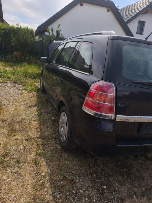 Opel Zafira  7 locuri