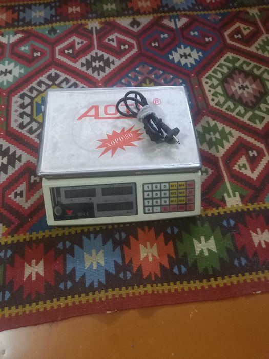 Весы.Электронные .