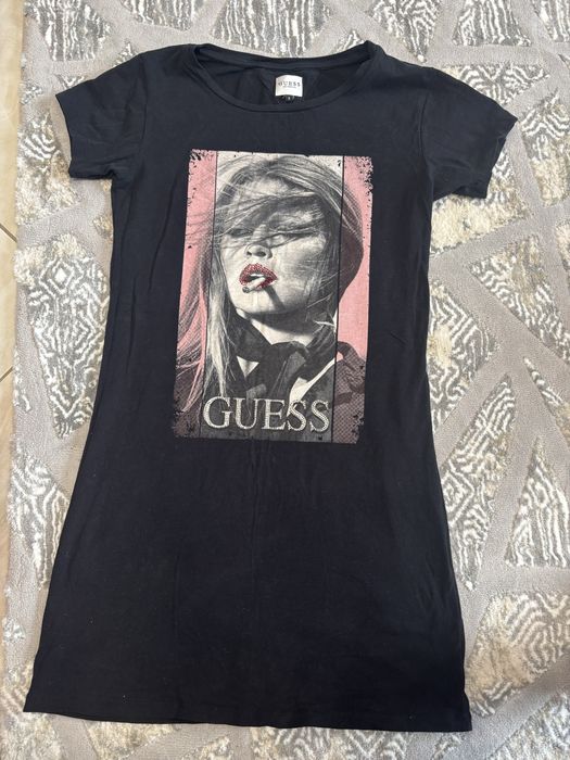 Оригинална дамска рокля guess