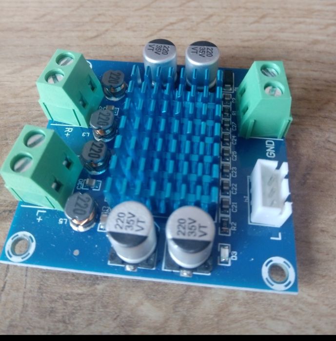Amplificatoare 2.1