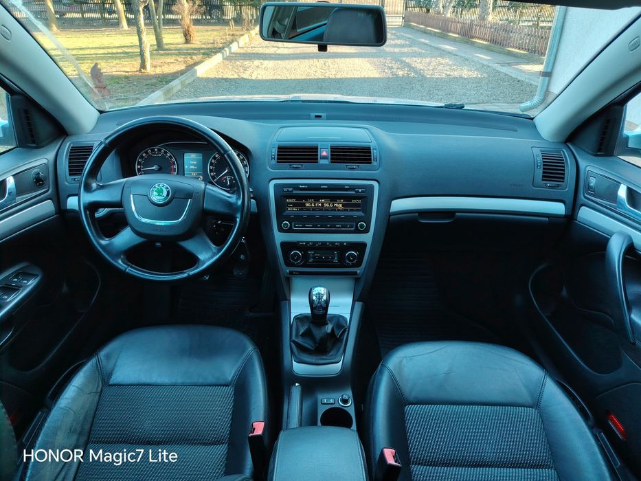 Skoda Octavia 1.6 TDI Euro5 an 2010 Climatronic Încălzire Scaune