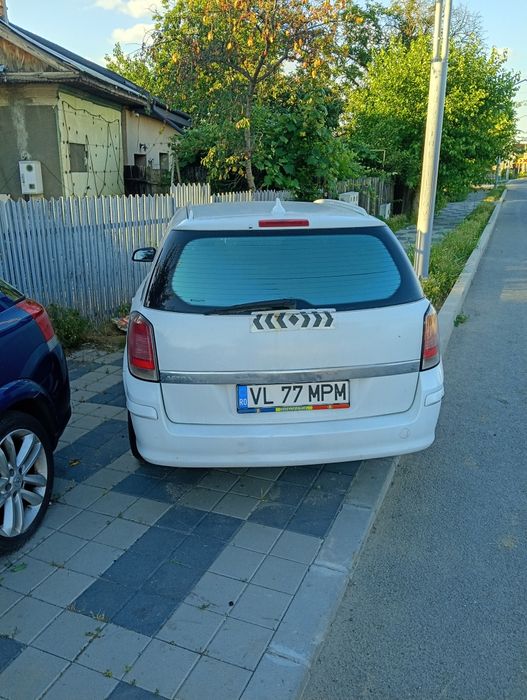 De vânzare Opel Astra 1.6 benzina cutie automata fara acte doar pentru dezmembrat