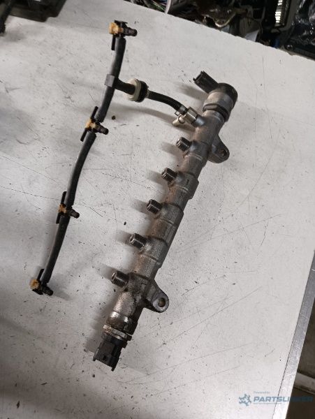 Rampa Injectoare Opel Zafira B (A05) [ 2005 - 2015 ] 1.7 Tdi 116 Cp Oe