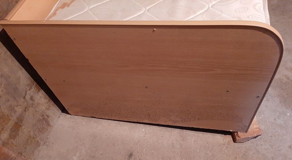 Продаётся кровать