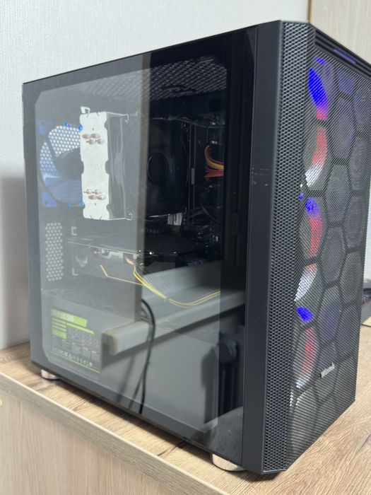 продам комп в фулл комплекте