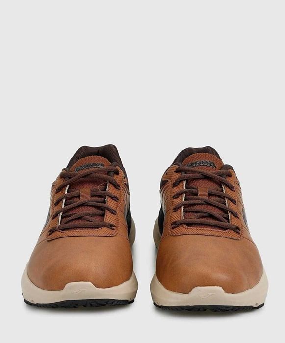 Продам кроссовки Joma