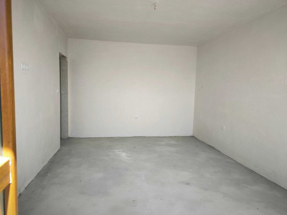 Продава се Двустаен апартамент в Пловдив, Южен - 89 кв.м за 933 €/кв.м - Снимка #5