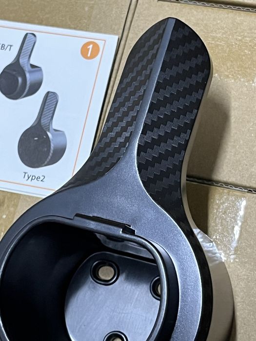 Держатель кабеля зарядное  устройство для электромобиля 7 квт 3.5 квт