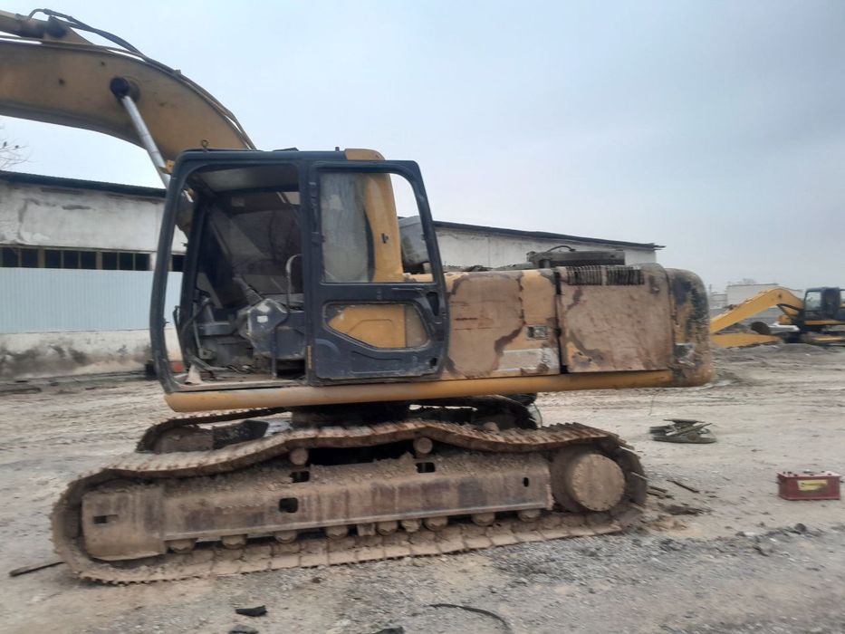 Srochni Liugong 225 12 metrlik tayor holati yaxshi