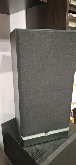 Продавам тонколони JBl   TLX 30