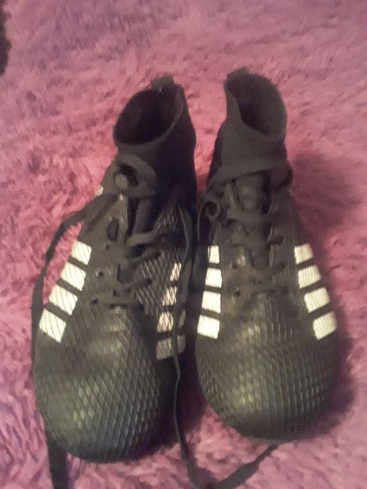 Продам бутсы predator  37.5