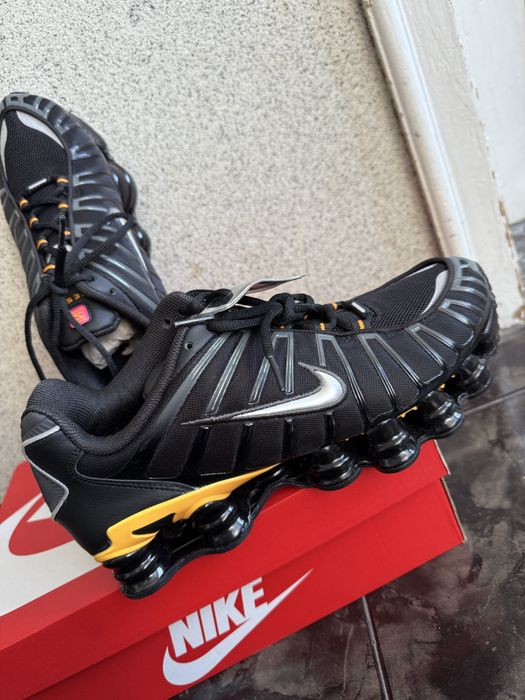 Маратонки Nike SHOX TL