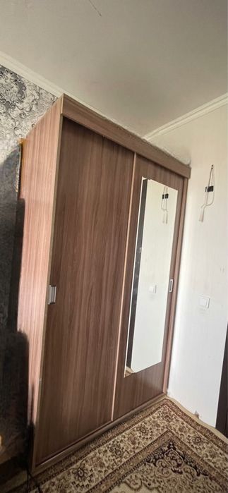 Продам шифоньер для спальни, прихожей комнаты