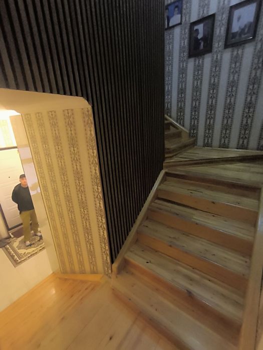 Продам 2 этожный дом, 2,5 сот, 150кв.м., 5 комнат (+кухня)!