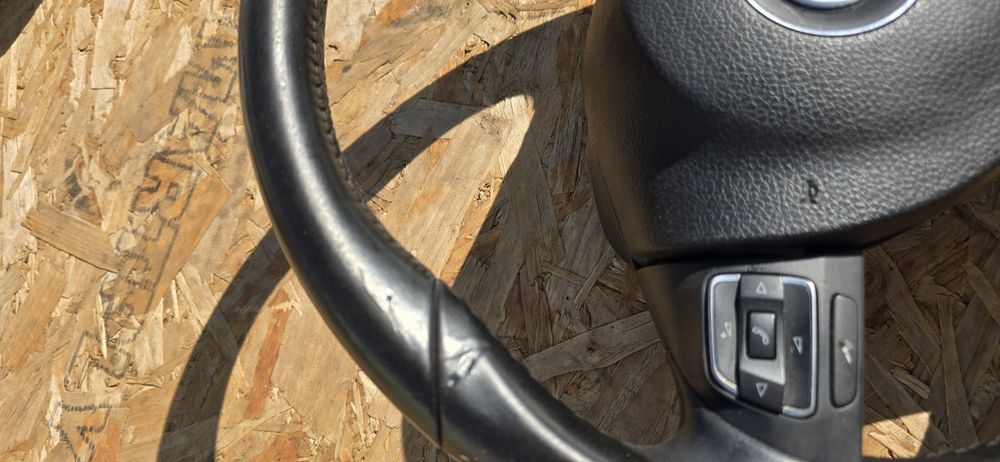 Volan  Vw Golf 6 cu  modul coloana,airbag,spira si manete