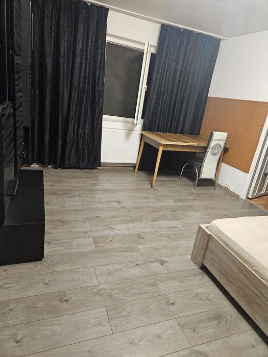 Inchiriez partament regim hotelier