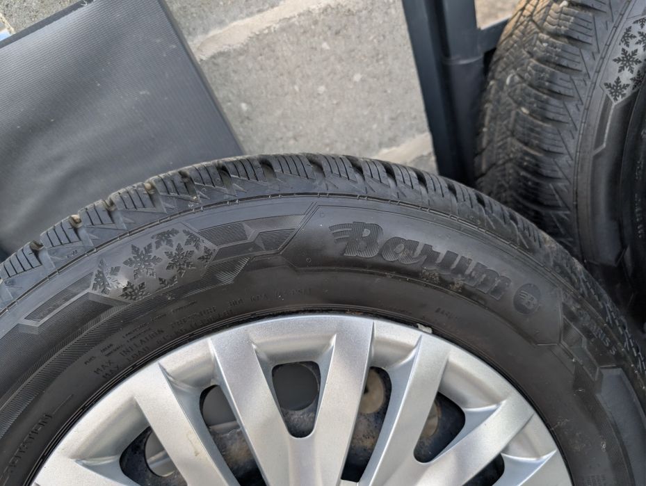 Jante R15 cu anvelope de iarna