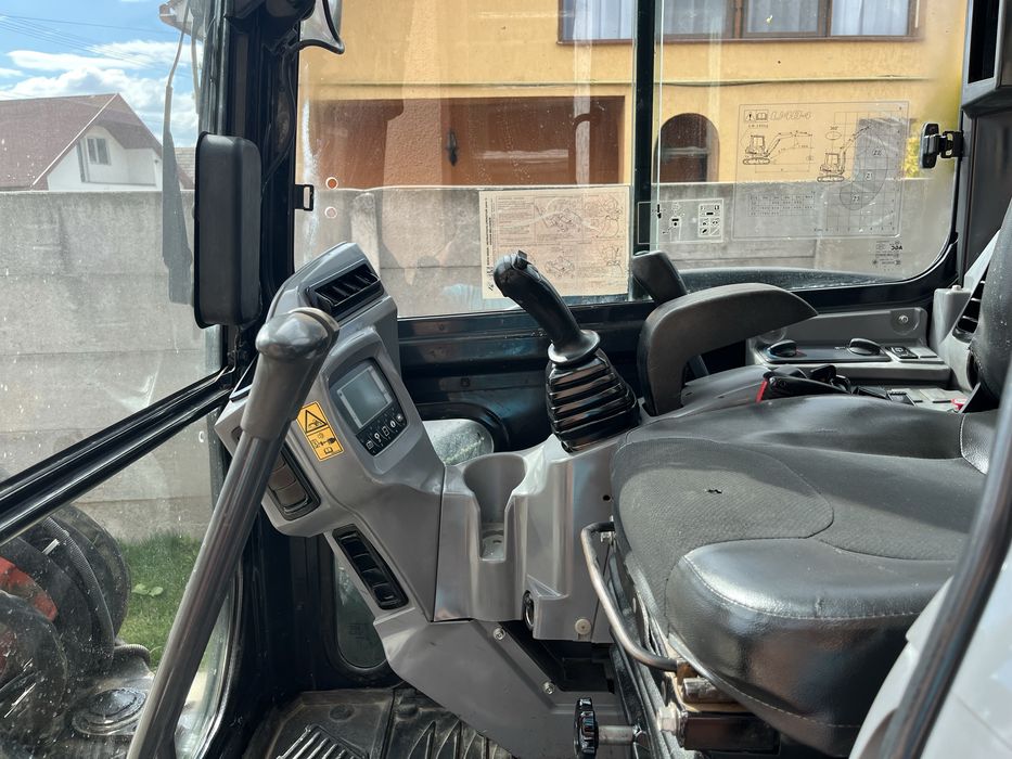Miniexcavator kubota u 48