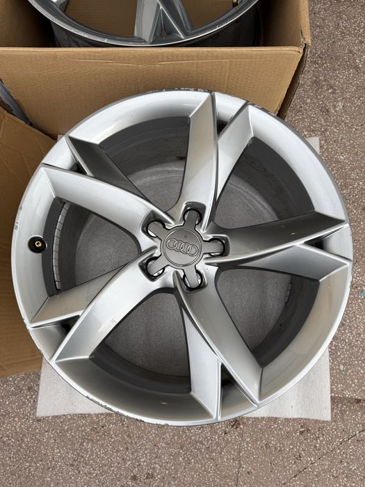 Jante Audi A4 A5 A6 A7 model Speedline 8,5jx19Et32 set 4buc Jante OEM