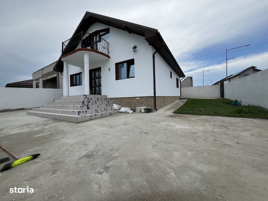 Exclusivitate! vila moderna P+M, 5 camere, Valu lui Traian!