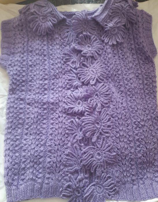 Желетка вязанная