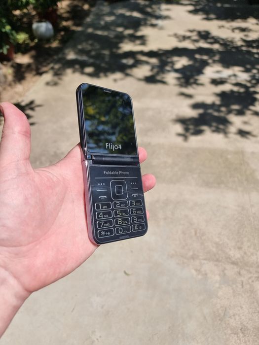 Samsung Flip 4 kno'pkaliy versiyasi