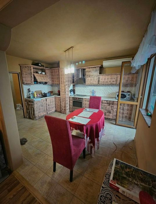 Многостаен апартамент в Поморие