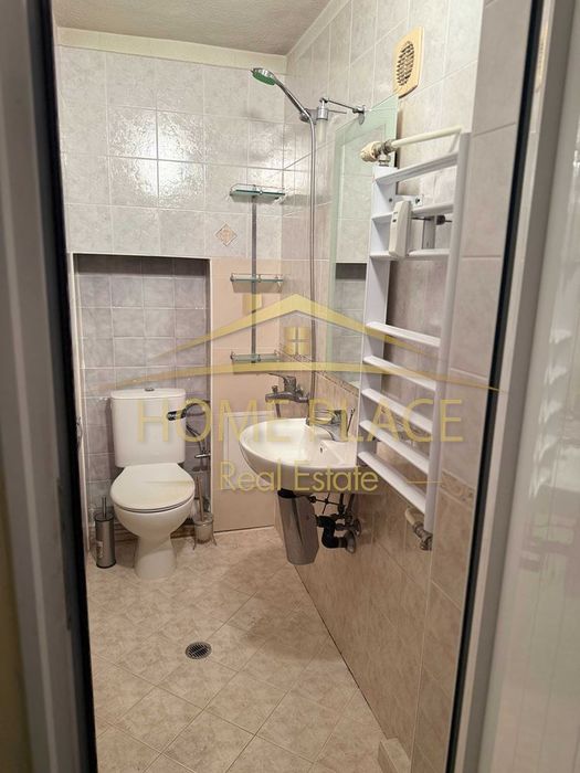 Дава се под наем Едностаен апартамент в Варна, Център - 33 кв.м за 561 € - Снимка #8