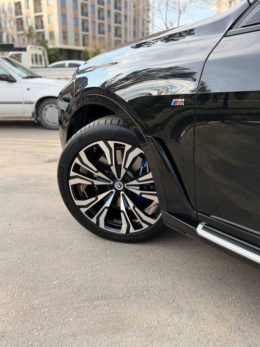 Sotuvda BMW X7 xDrive40i