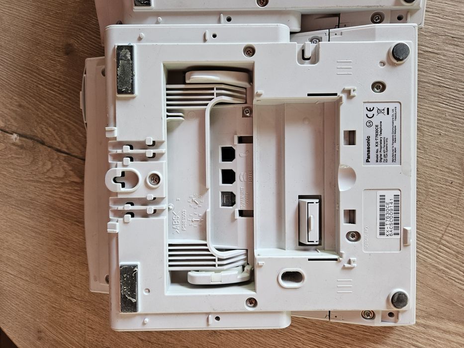 2 Console Telefoane Secretariat Panasonic KX-T 7630