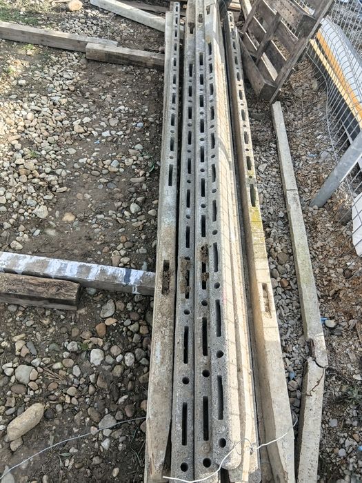 Stalpi de beton 2,5m 2,7m 3,0m import Italia