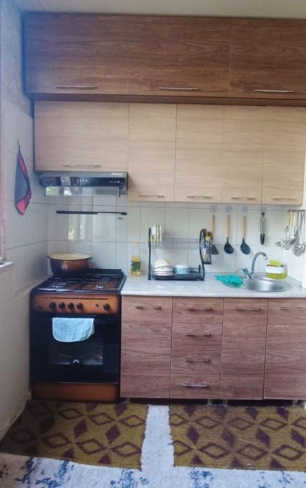 Юнусабад 18, 5/1/4 КиРпИч 77 Серия Балкон 6 на 2 Средний Ремонт