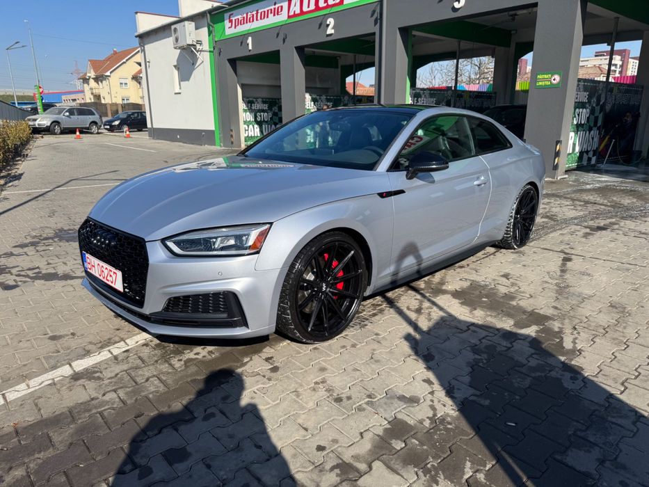 AUDI S5