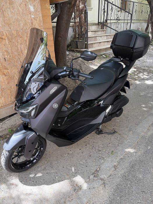 Scuter Yamaha N MAX 125