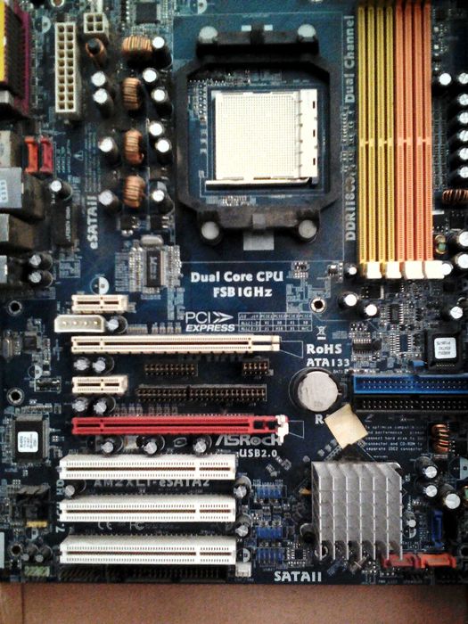 Дънна платка за компютър,диск,usb кабел