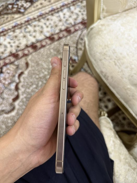 Iphone 16 pro max desert