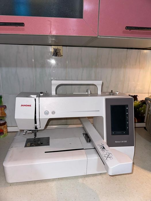 Вышивальная машина JANOME