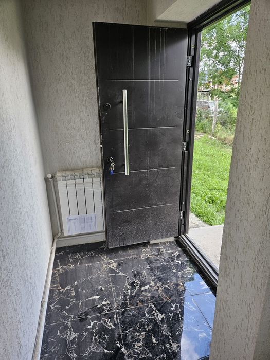 Vând  garsoniera în Mun Curtea de Arges