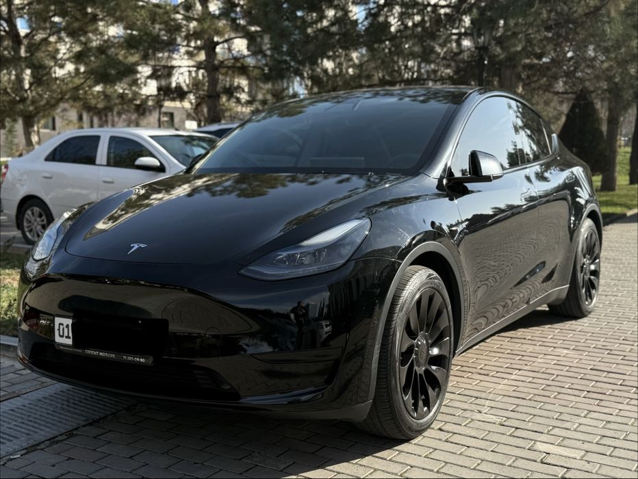 Продам Tesla Model Y 22/23  год