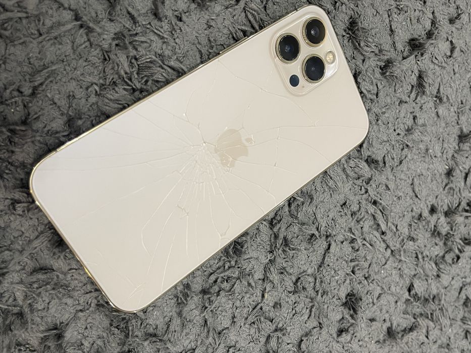 Iphone 12 ПРО МАКС