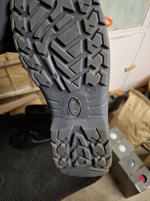 Продам сопоги 43 размер