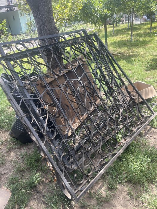 Продам бу решетки на окна