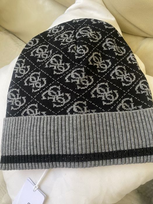 GUESS шапка тип плетиво