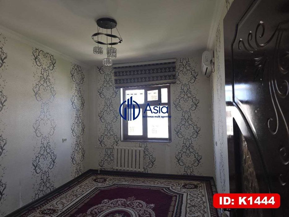 Arzon narxda 6mik Omad 2xonalik kvartira sotiladi K1444