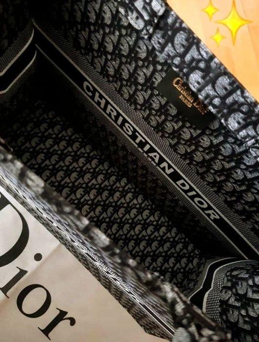 Geanta +portofel  Christian Dior, material textil, saculet, etichetă