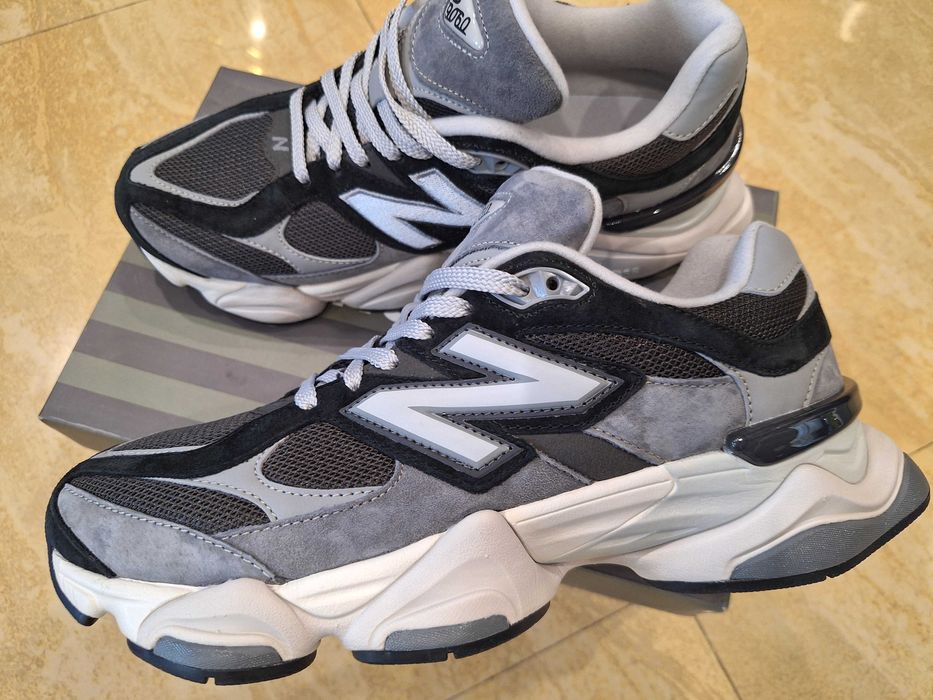 New Balance 9060