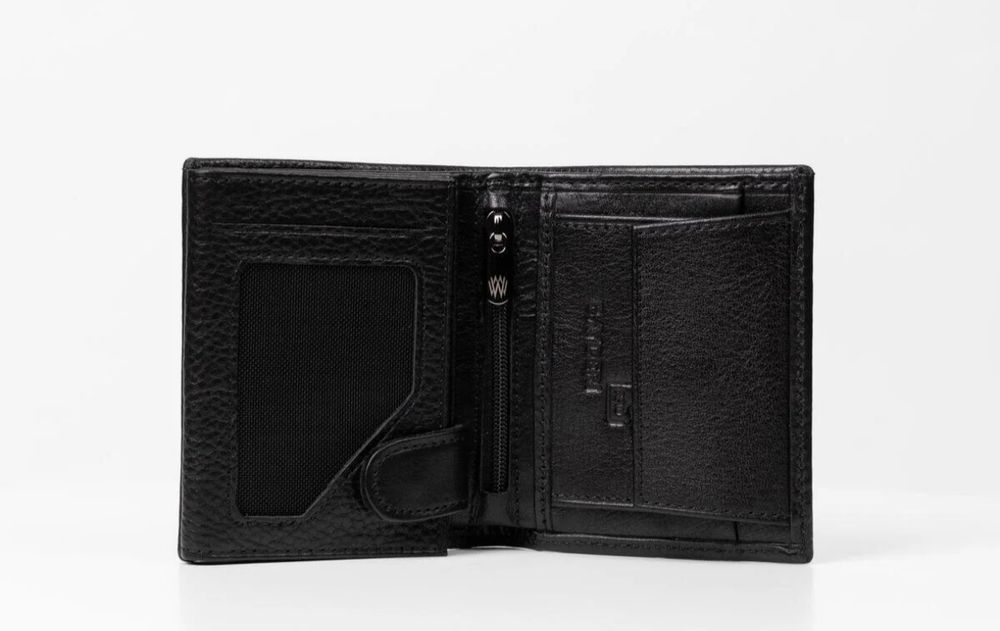 Мъжки портфейл с Rfid защита от естествена кожа