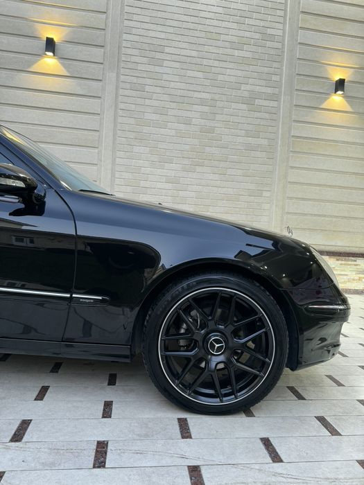 Mersedes Ben's w211 Avantgarde завод рестайлинг