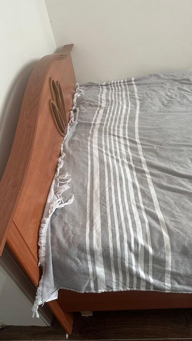 Кровать двух спальня